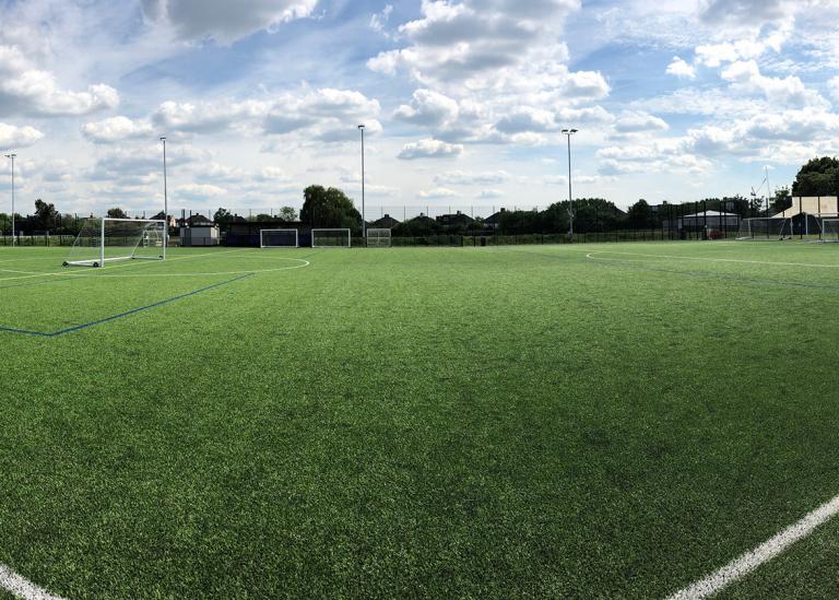 Domo® Duraforce XSL - Reference  UK London - Long Lane Junior Football Club - SBR - Domo® Sports Grass