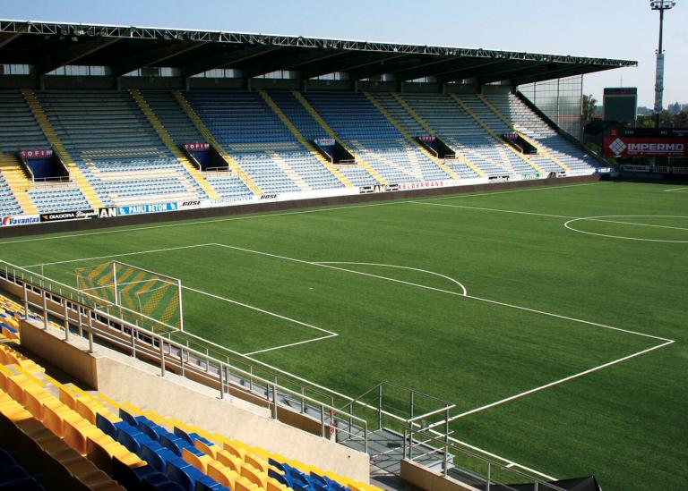 Domo VarioSlide S Pro - Reference BE Sint Truiden - Domo Sports Grass