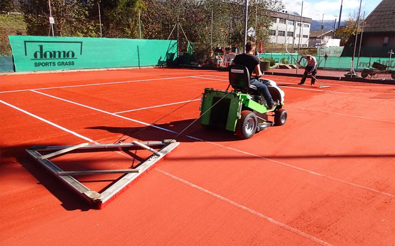 Lower Maintenance - Domo Smashcourt - Domo Sports Grass
