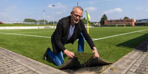 Hier rollt Ex-Fortune Backhaus den grünen Teppich aus